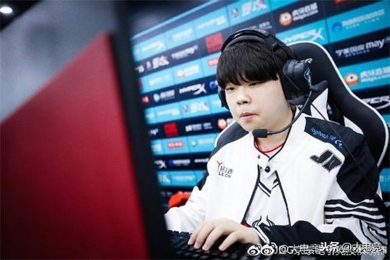 开云体育下载-FNC鏖战JDG,Clid惊艳世界的简单介绍