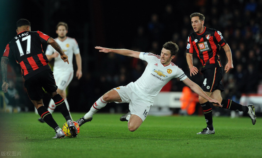 日本羽毛球队险胜英格兰羽毛球队,辛杜制霸全场的简单介绍 日本羽毛球队险胜英格兰羽毛球队,辛杜制霸全场的简单介绍