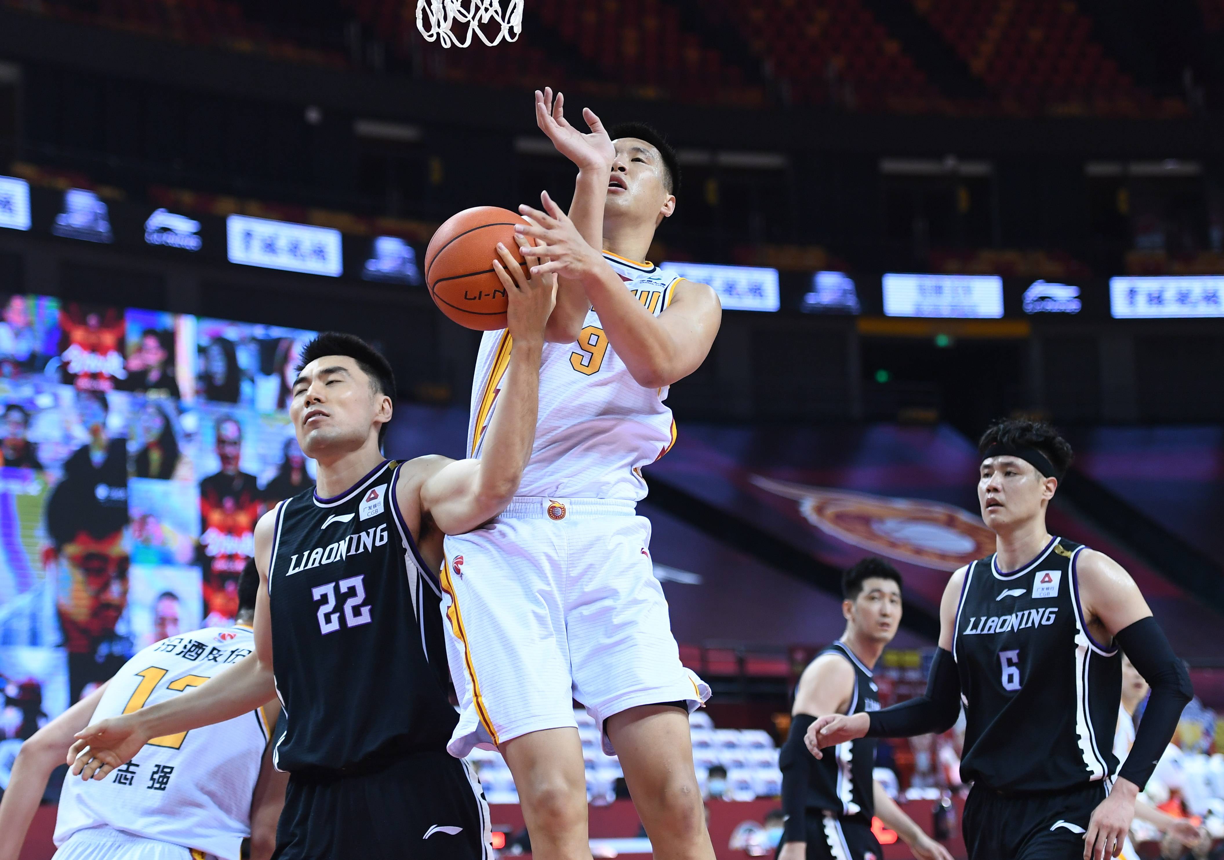 开云足球直播-热门赛事回顾:辽宁队对山西队的对决的简单介绍