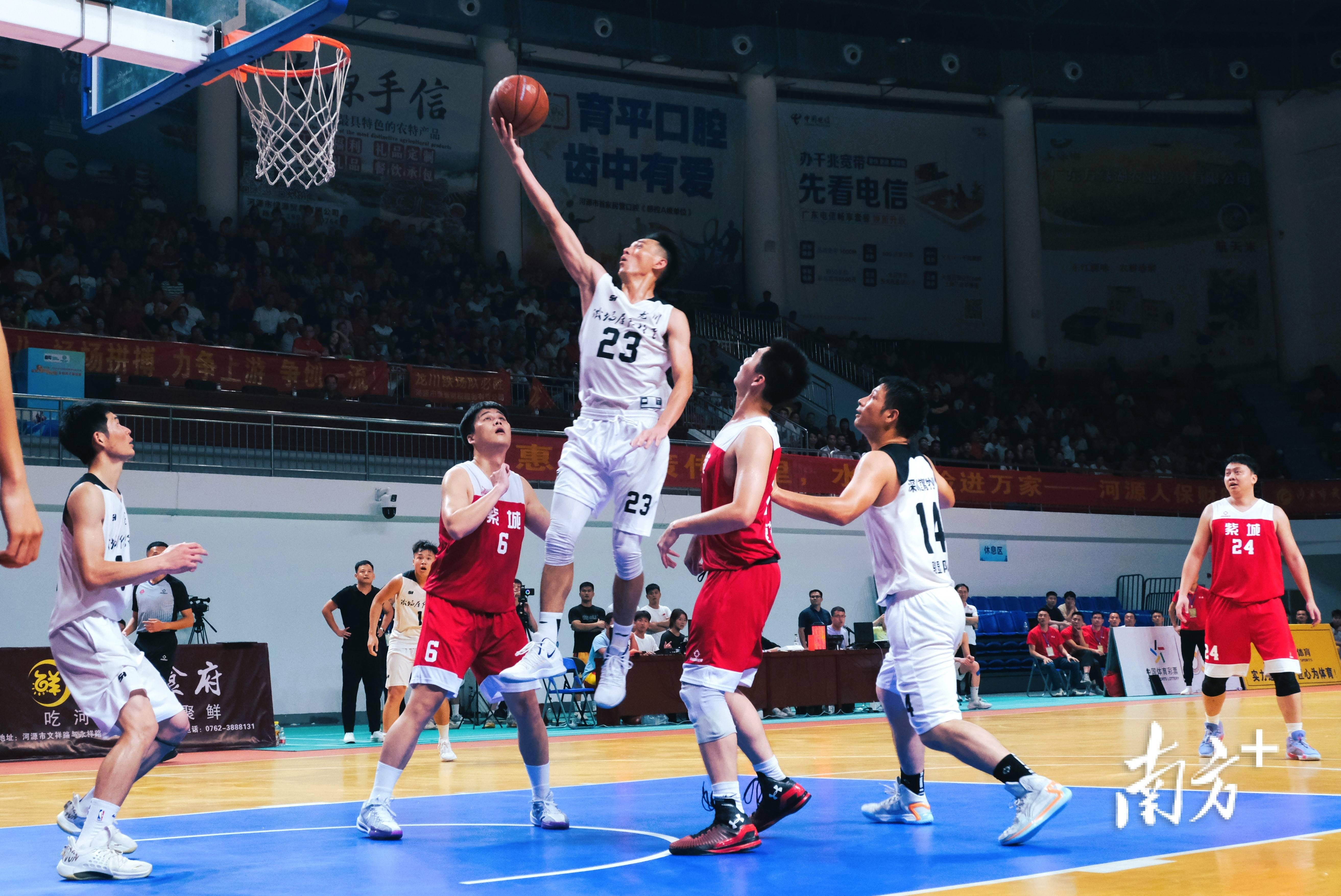 开云APP-体育比赛中的精彩瞬间感动人心的简单介绍