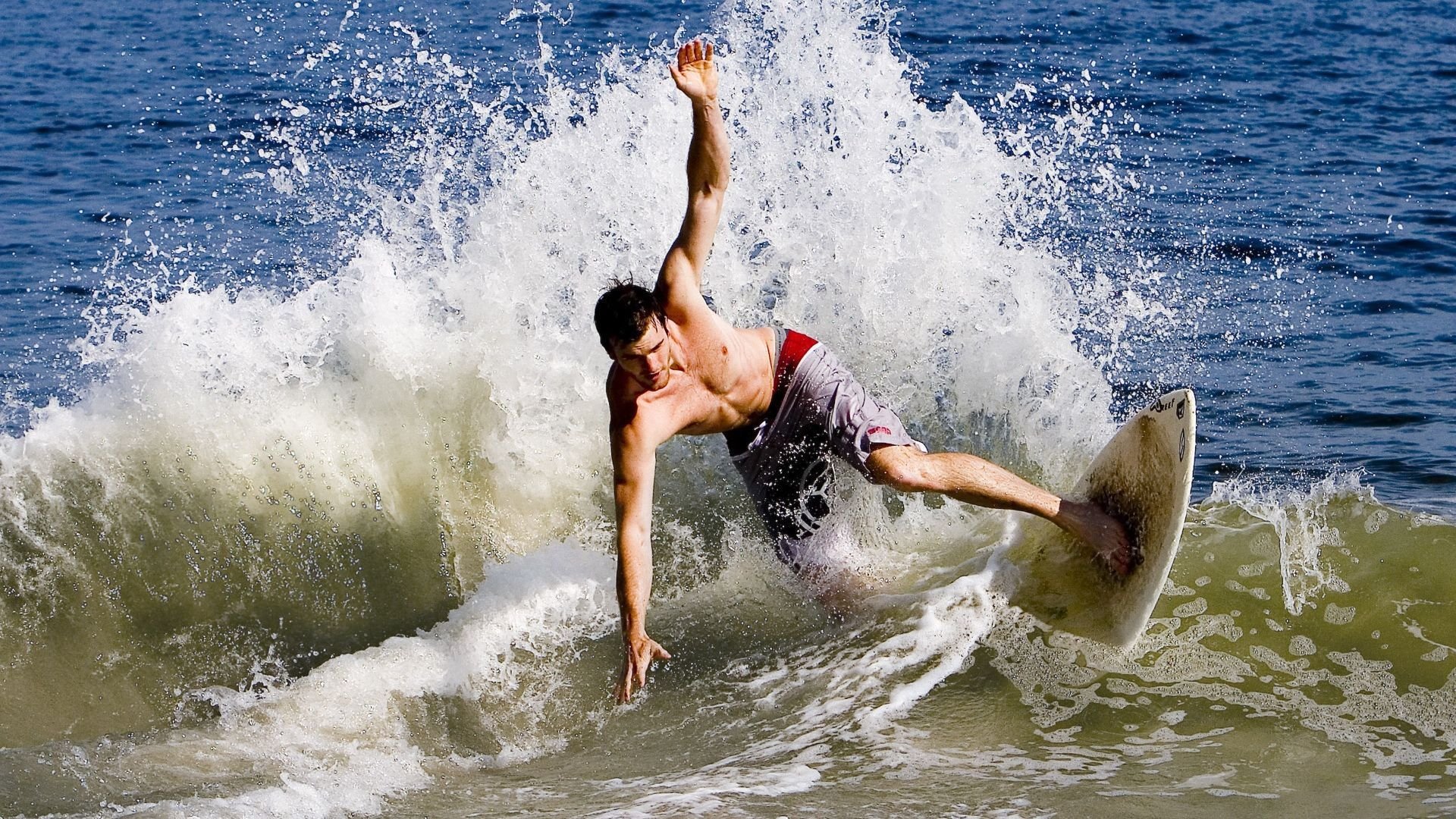 开云官方app入口-当统治遇见完胜，张本智和风暴下的中德乒乓启示录